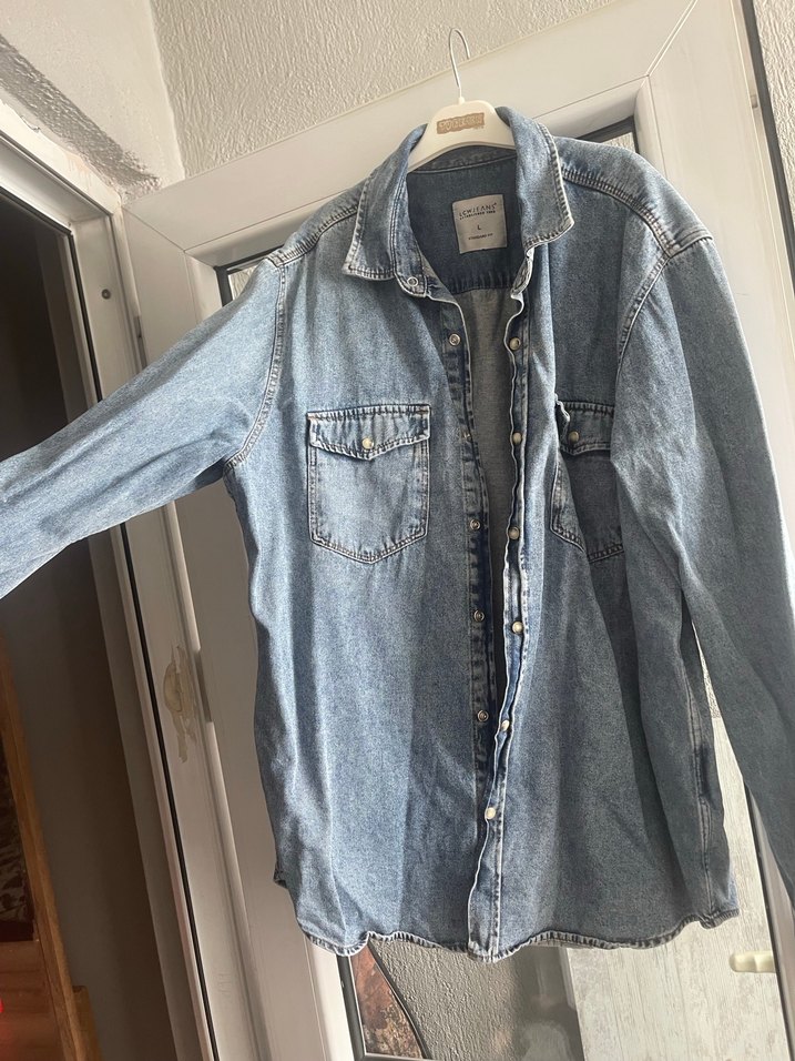 Düğmeli Mavi Denim Kadın gömlek - Görsel 4