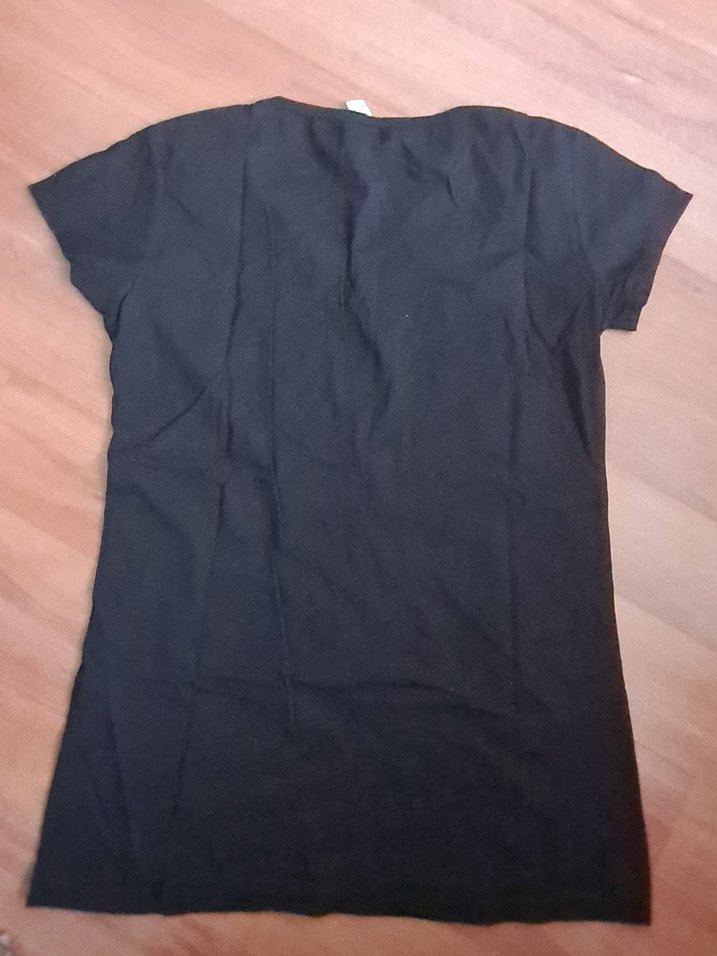 Siyah V Yaka Baskılı Rock Punk Tişört - Görsel 3