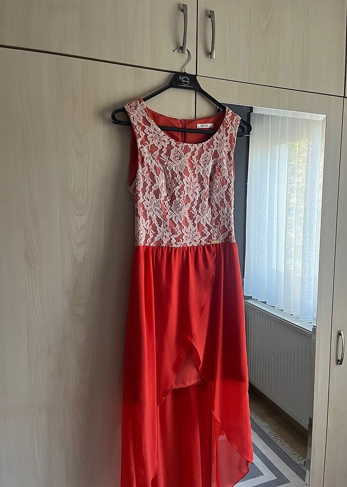 Turuncu Abiye - Görsel 3