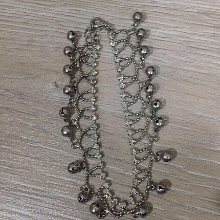 H&M Sadece etiketi koparılmıştır.