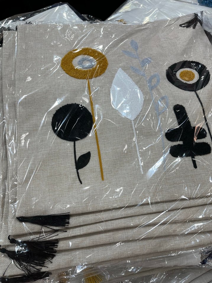 Gri İşlemeli Bohem Dekoratif Yastık Kılıfı - Görsel 2