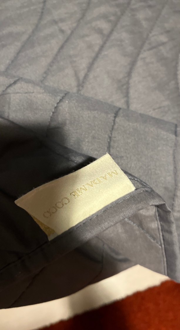 Gri Düz Desenli Yatak Örtüsü - Görsel 3