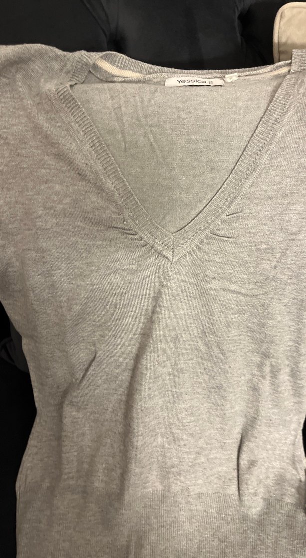 Gri V Yaka Kadın Kazak - Görsel 5