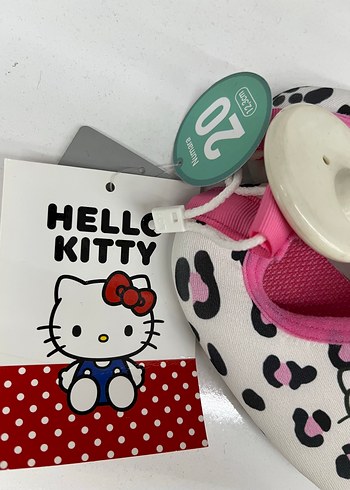 20 Beden pembe Renk Hello Kitty Desenli Kız Çocuk Terlik