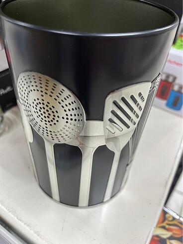 Metal kaşıklık