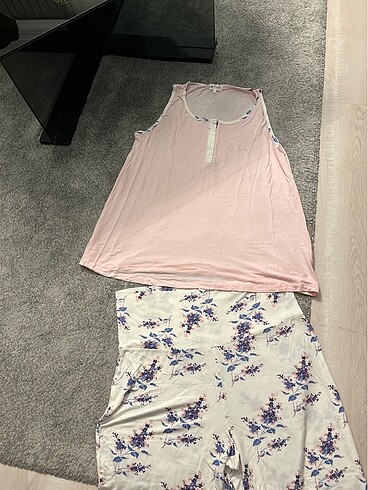 Pijama takımı