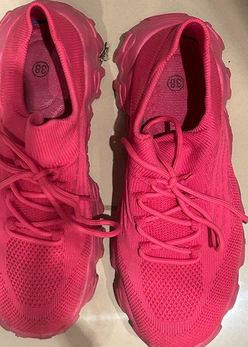 Pembe Elastik Bağcıklı ayakkabı - Görsel 4