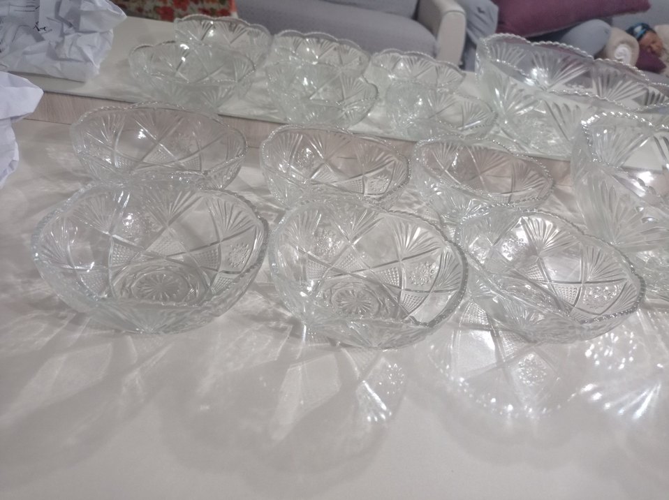 Soyut desenli  kristal beyaz cam kase seti - Görsel 5