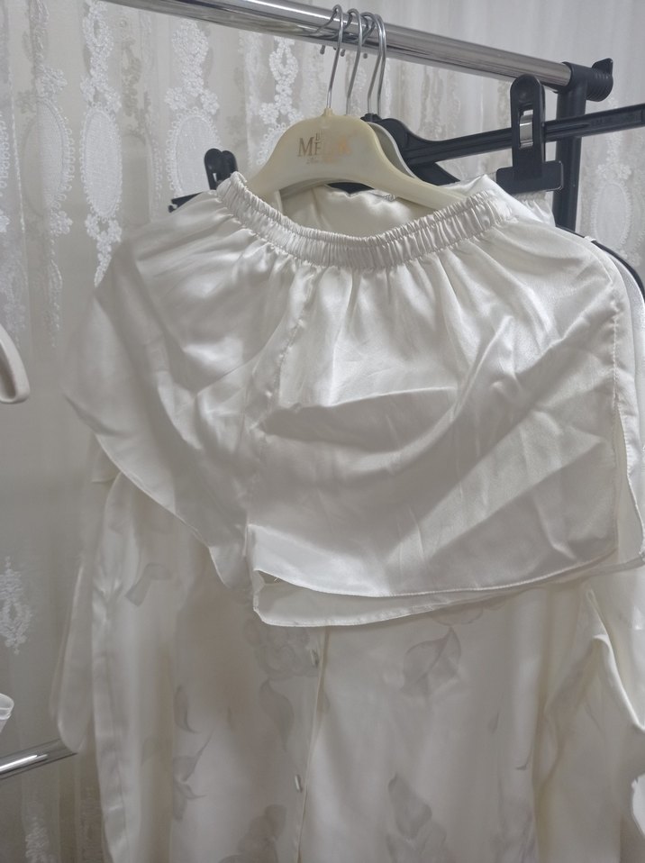 Diger Beyaz Uzun Kadın Pijama Takımı saten - Görsel 4