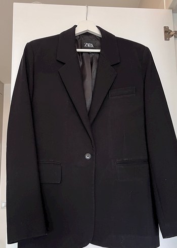 Zara Siyah Düğmeli Kadın Blazer Ceket