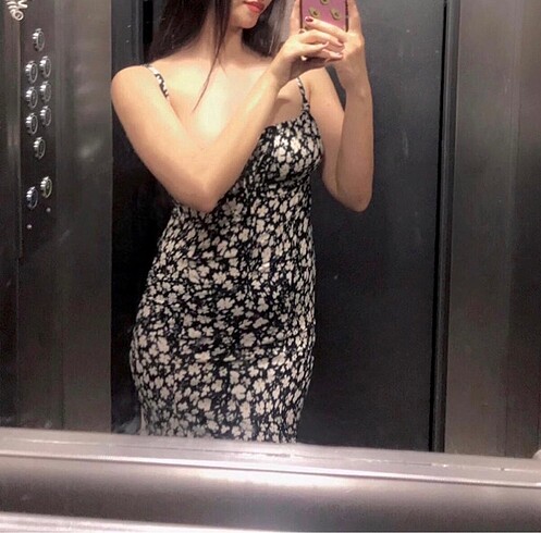 Trendyol & Milla Çiçekli elbise