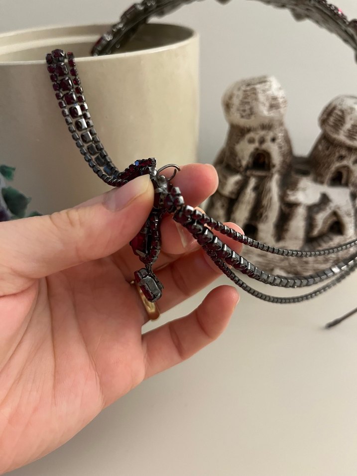 Bordo Taç — görsel 6/8