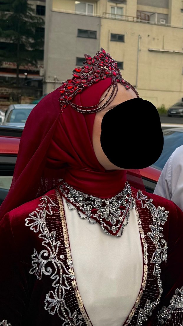 Bordo Taç — görsel 2/8