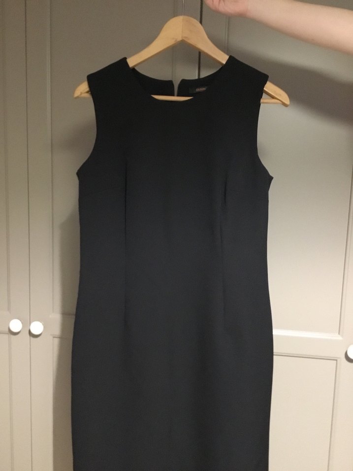 Siyah Kolsuz Midi Ofis Elbisesi - Görsel 3