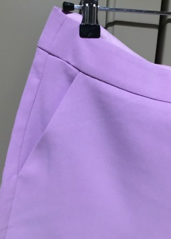 Twist Mor Mini Şort, Sade ve Şık