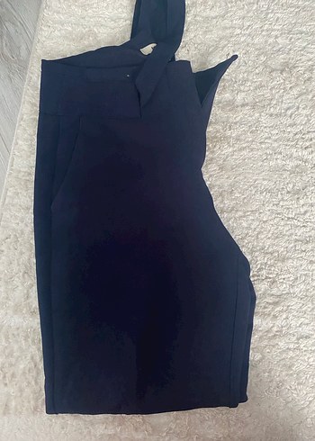 Kadın Lacivert Kumaş Kemerli Midi Pantolon