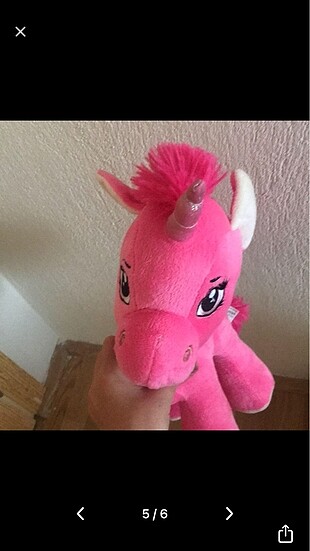 Pembe unicorn at