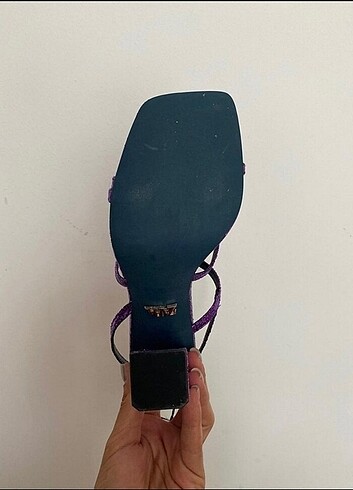 37 Beden mor Renk Zara topuklu sandalet
