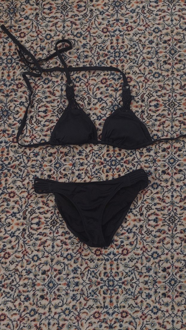 Siyah Bikini - Görsel 2