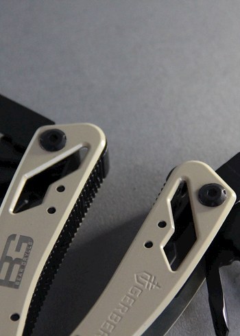 Çok Fonksiyonlu Beyaz-Gri Pense ve Tornavida Seti - Görsel 5