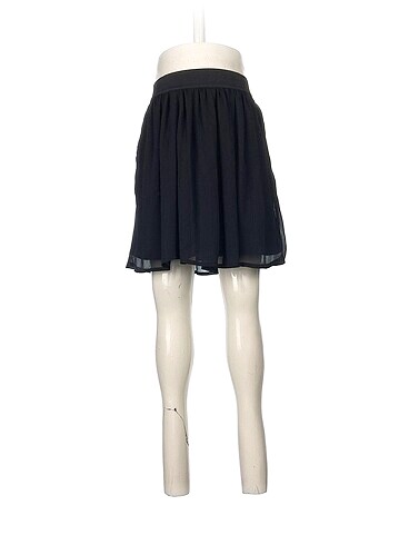 Stradivarius Mini Etek %70 İndirimli.