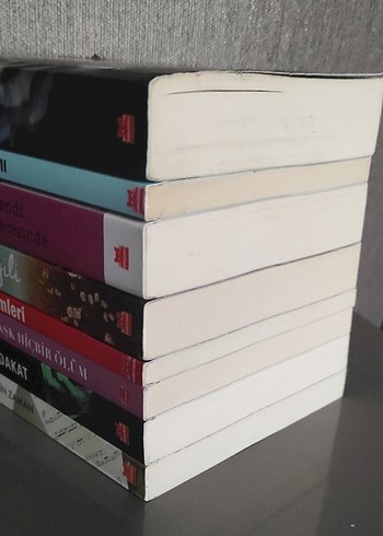 Beden Renk İnci Aral 8 Kitap Roman Seti