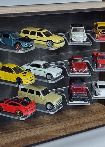 Hotwheels stand