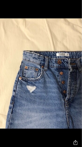 Pull and Bear Pull and Bear Crop Straight Fit jean