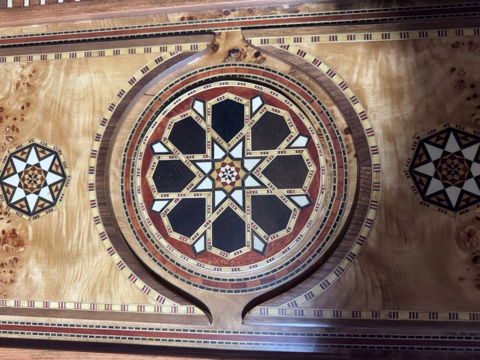 Vakko Büyük Boy Ahşap Tavla | Premium | Dekor & Hediye
DeriÇanta - Görsel 2