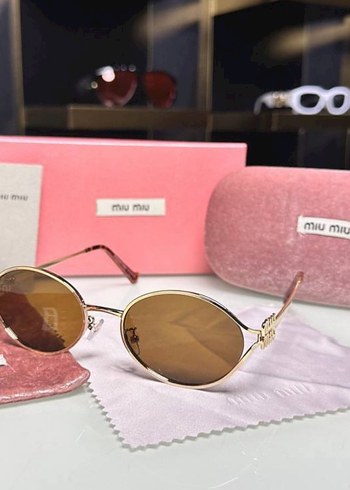 Miu Miu Vintage Bej Yuvarlak Güneş Gözlüğü