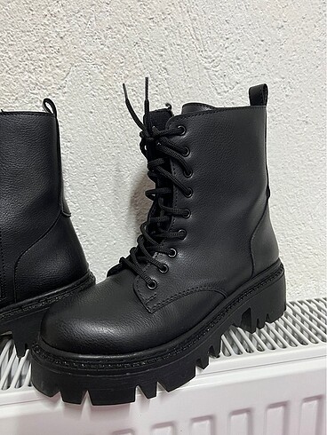 Zara Yeni bot