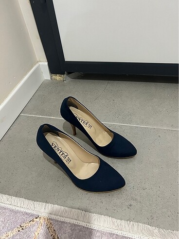 Diğer Stiletto ayakkabı