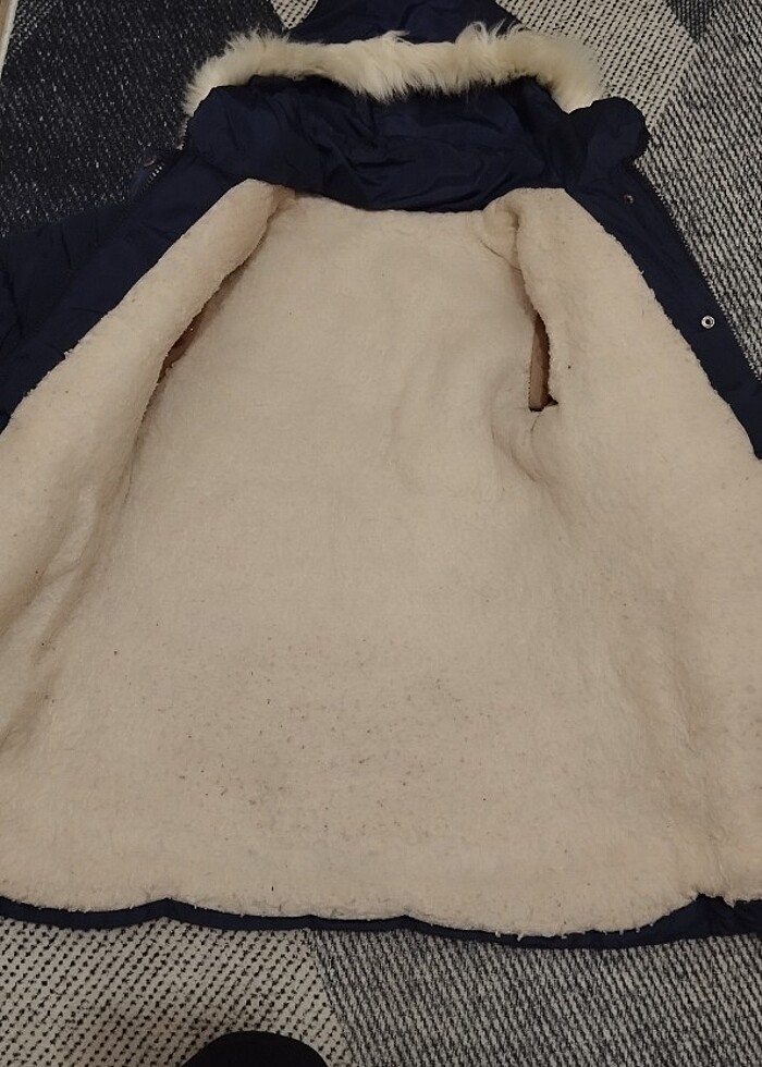 Mont kız çocuk - Görsel 4