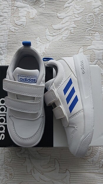 Adidas Yeni adidas çocuk ayakkabı