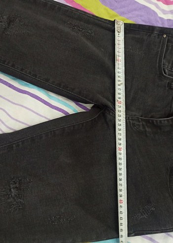 Kadın Siyah Bol Kesim Midi Denim Pantolon - Görsel 3