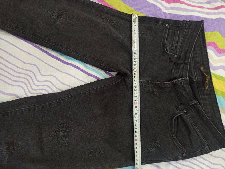 Kadın Siyah Bol Kesim Midi Denim Pantolon - Görsel 3