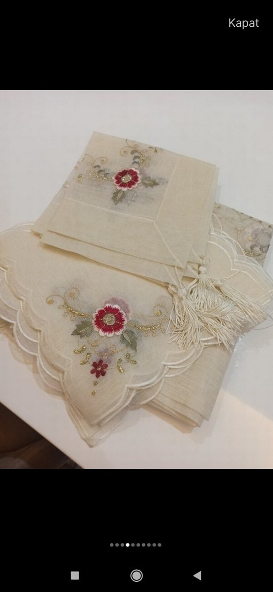 İşlemeli Beyaz Masa Örtüsü Seti - Görsel 4