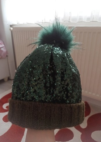 Yeşil Payetli Kadın Örgü Bere - Görsel 2