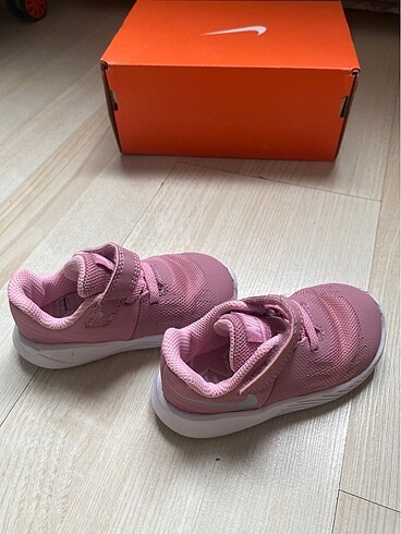 Nike spor ayakkabı