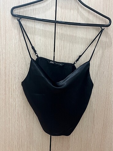 Zara drapeli saten crop