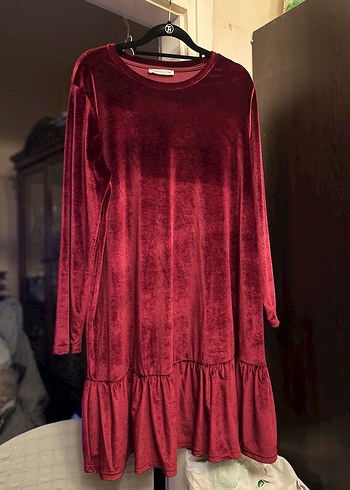 Kadife Elbise - Görsel 2