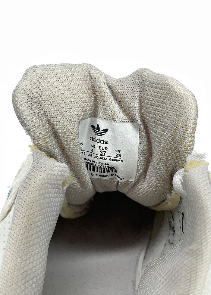 Adidas Spor Ayakkabı %70 İndirimli. - Görsel 4