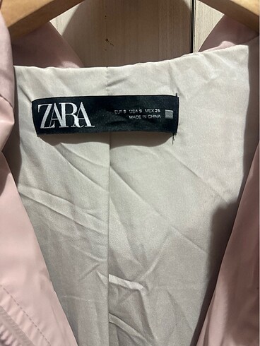 Zara Orjınal marka yagmurluk