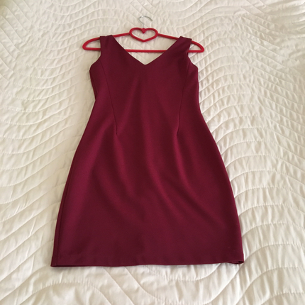 Bordo Elbise 