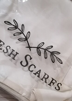 Fresh scarfs marka