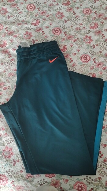 Nike esofman takımı 