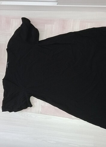 42 Beden Siyah renk bayan boydan elbise 