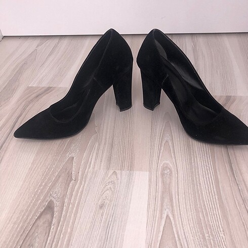 38 Beden siyah Renk Kalın topuklu ayakkabı