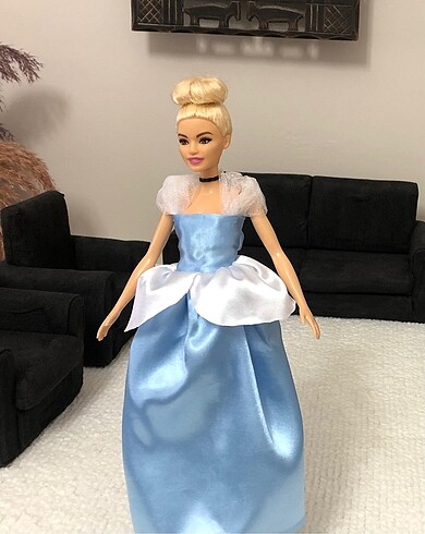Barbie sindirella kostümü