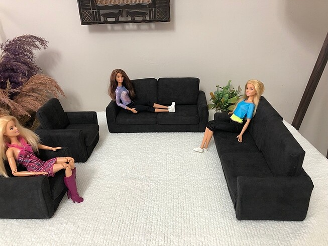 Beden Barbie koltuk takımı